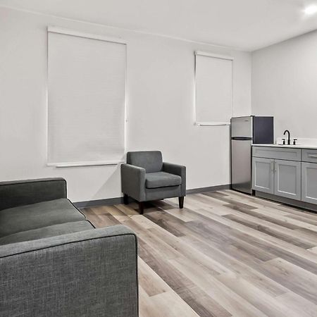Quality Inn & Suites Columbia Harbison Esterno foto